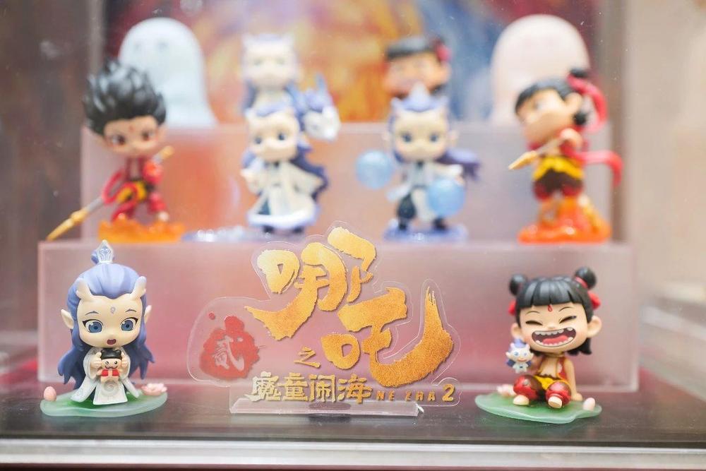 37000Cm威尼斯官方LABUBU一只难求！中国潮玩何故潮向天下？(图11)