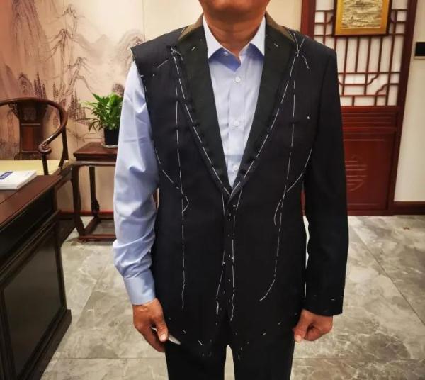 职业装定制局部导航(图4)