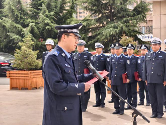 职业装定制县局为辅警配发天下同一款、肩章(图5)